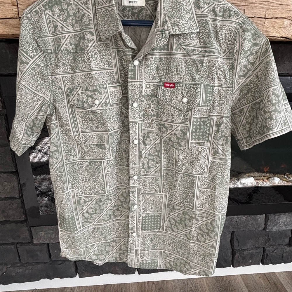 Wrangler Olive Patterned Casual Shirt